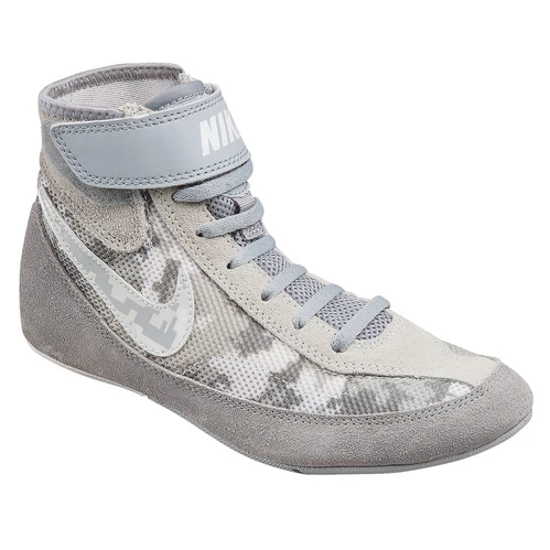 Brand new ???? Nike Speedsweep VII GS Youth's Wrestling ???? Shoes Gray/White ???? 1 Brand new ???? Nike Speedsweep VII GS Youth's Wrestling ???? Shoes Gray/White ????